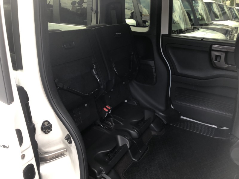 ホンダ N BOX 11枚目