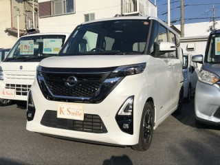 ニッサン ルークス