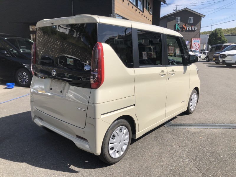ニッサン ルークス 4枚目