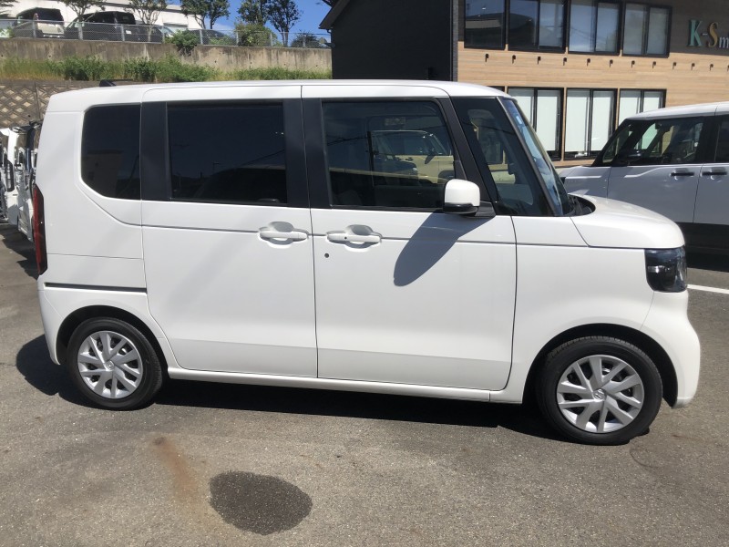 ホンダ N BOX 3枚目