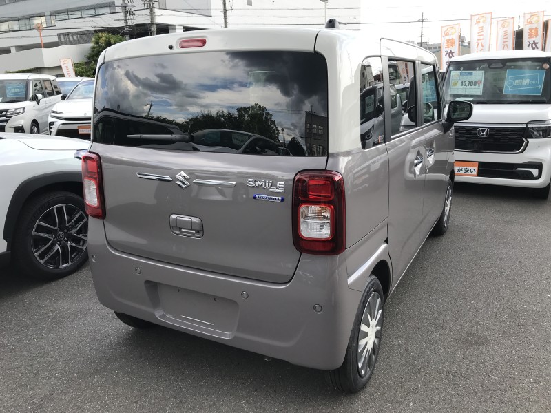 スズキ ワゴンRスマイル 4枚目