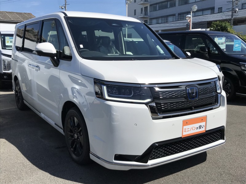 ホンダ ステップワゴンスパーダ 2枚目