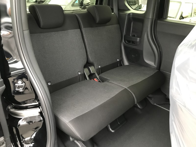 ホンダ N BOX 12枚目