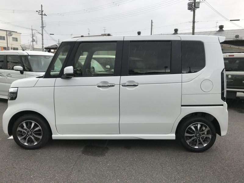 ホンダ N BOX 9枚目