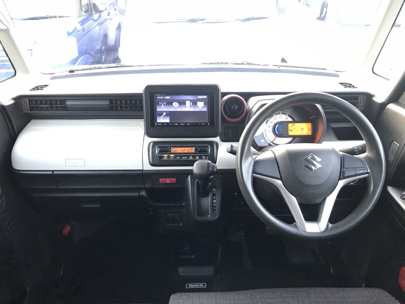 スズキ スペーシア 13枚目