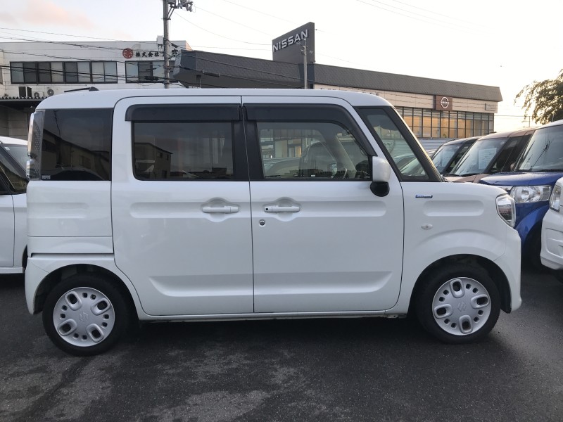 スズキ スペーシア 3枚目