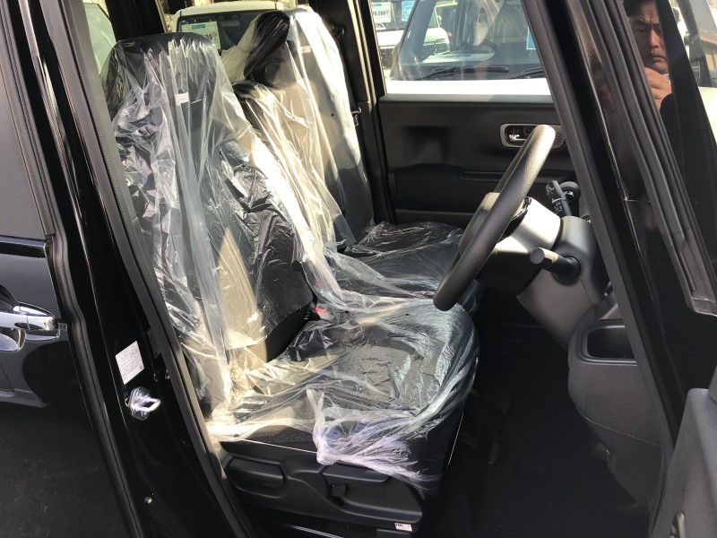 ホンダ N BOX 11枚目