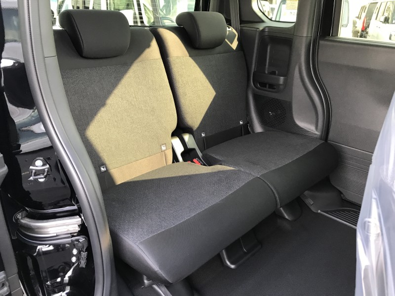 ホンダ N BOX 12枚目