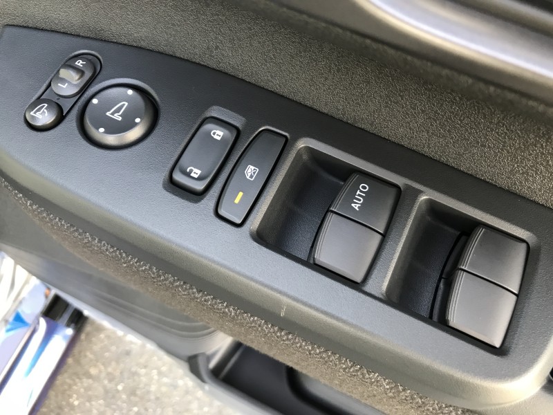 ホンダ N BOX 17枚目