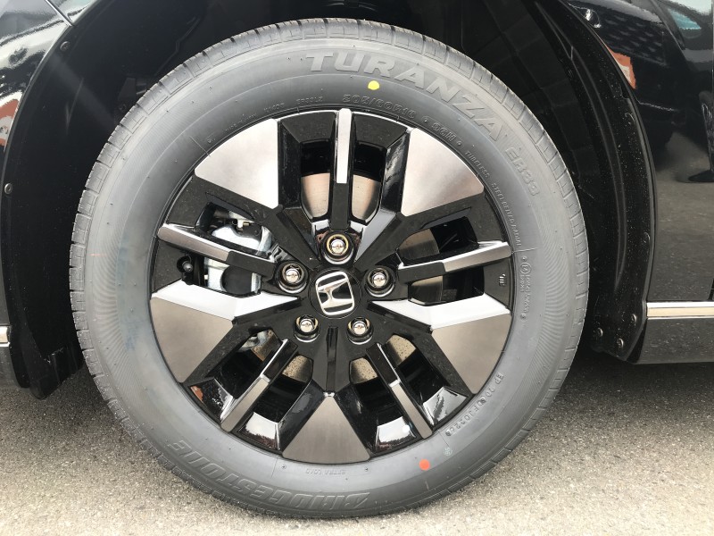 ホンダ ステップワゴンスパーダ 13枚目