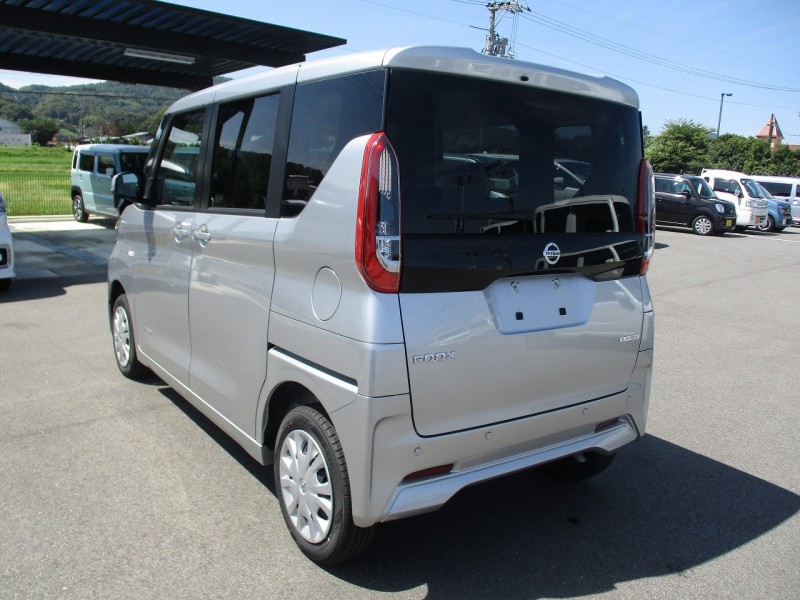 ニッサン ルークス 8枚目