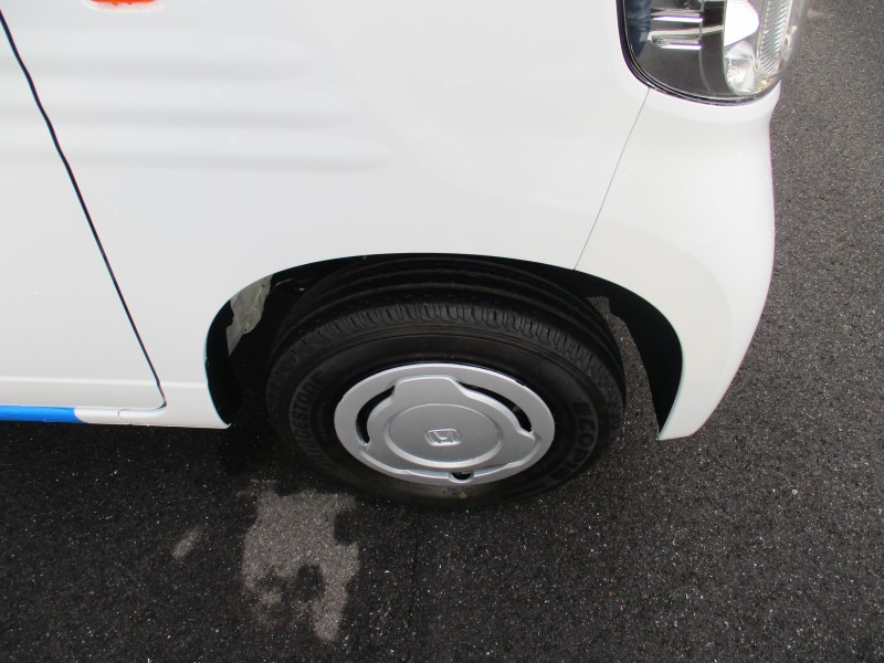 ホンダ N VAN 3枚目