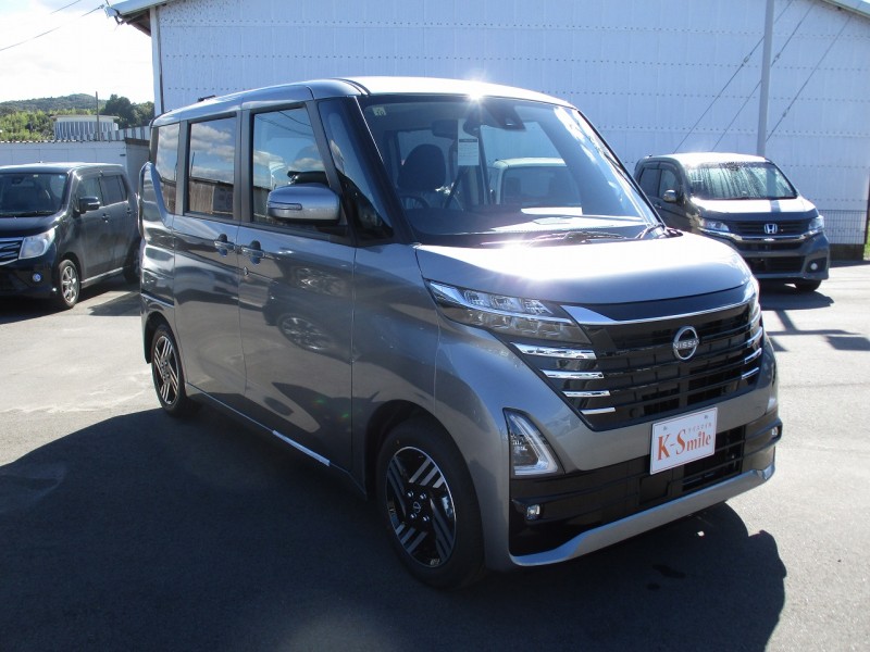ニッサン ルークス 2枚目