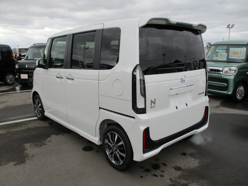 ホンダ N BOX 9枚目