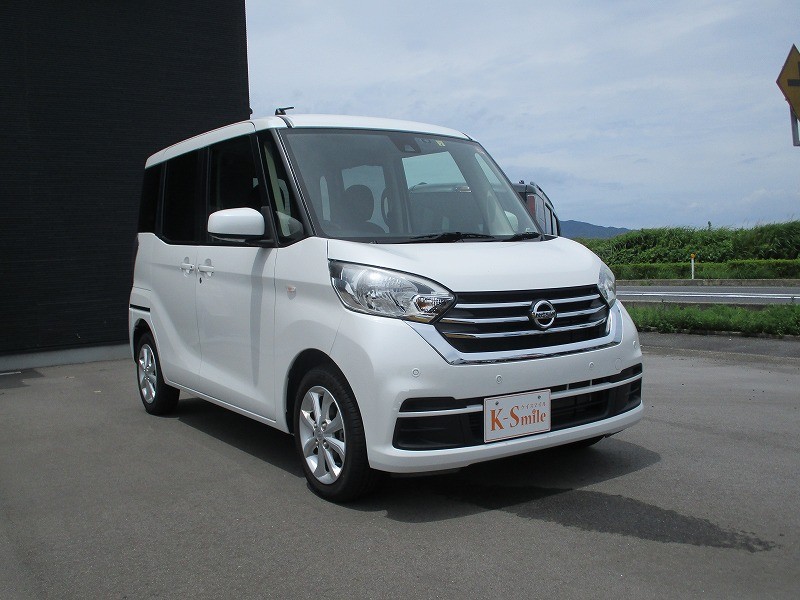 ニッサン デイズルークス 2枚目
