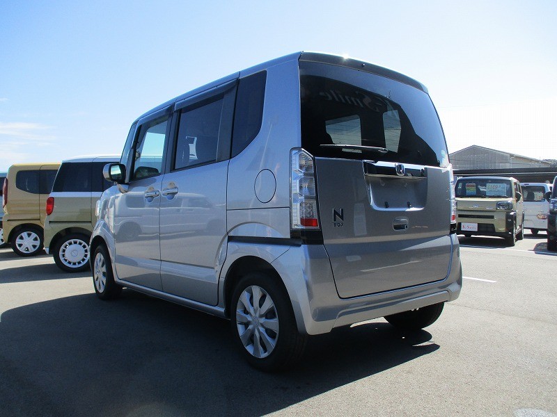 ホンダ N BOX 9枚目
