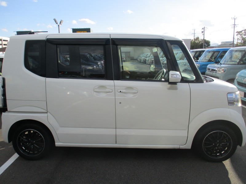 ホンダ N BOX 3枚目