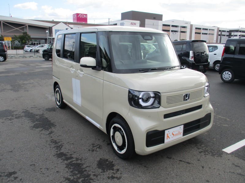 ホンダ N BOX 2枚目