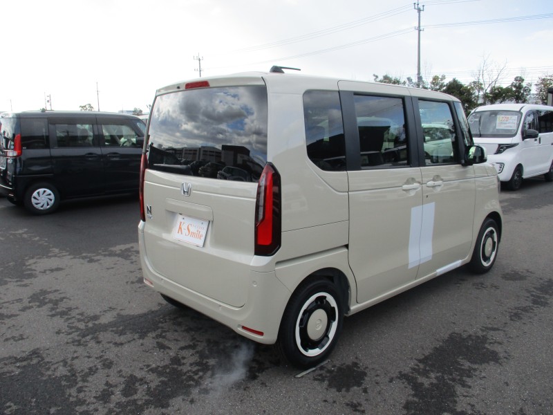 ホンダ N BOX 4枚目