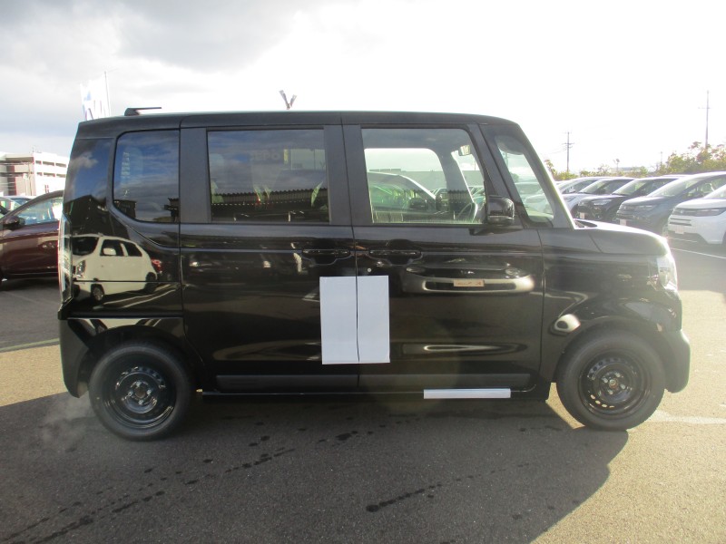 ホンダ N BOX 3枚目