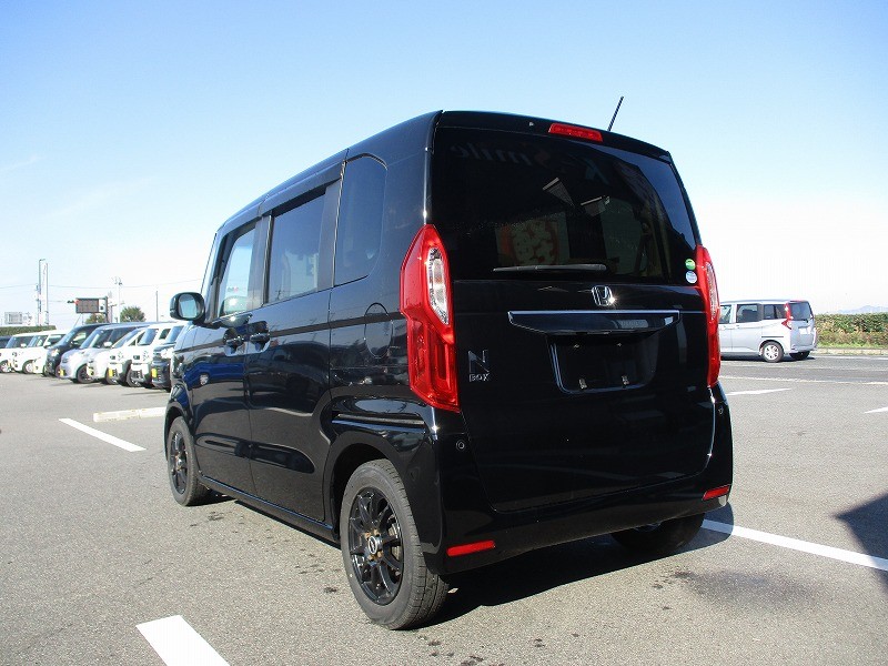 ホンダ N BOX 10枚目