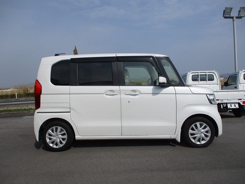 ホンダ N BOX 4枚目