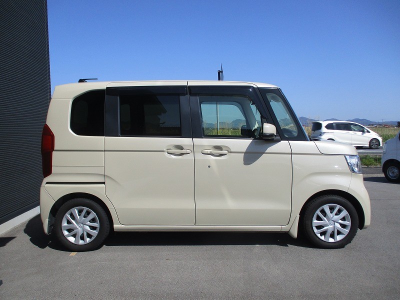 ホンダ N BOX 4枚目