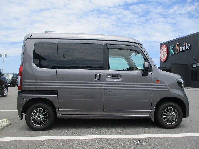 ホンダ N VAN 4枚目