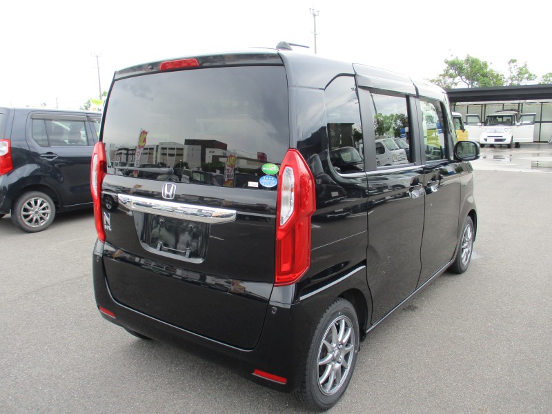 ホンダ N BOX 4枚目