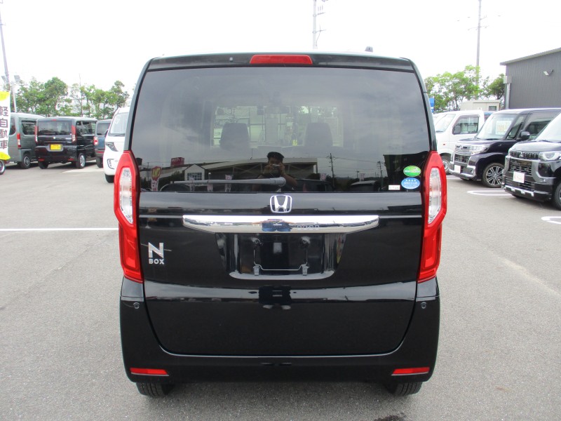 ホンダ N BOX 5枚目