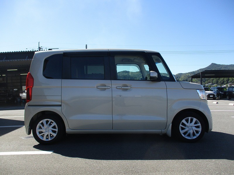 ホンダ N BOX 4枚目