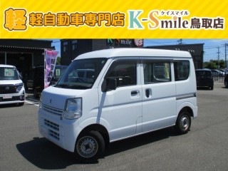 エブリィ