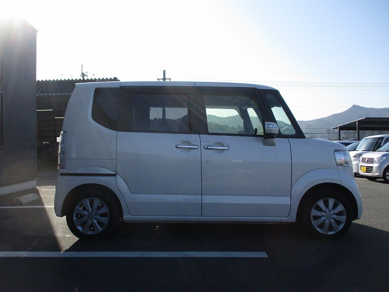 ホンダ N BOX 4枚目