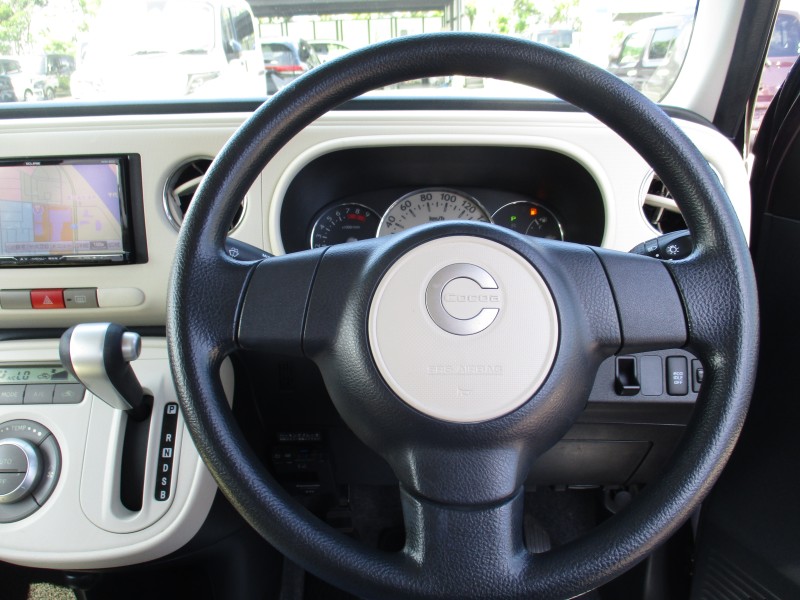 ダイハツ ミラココア 13枚目