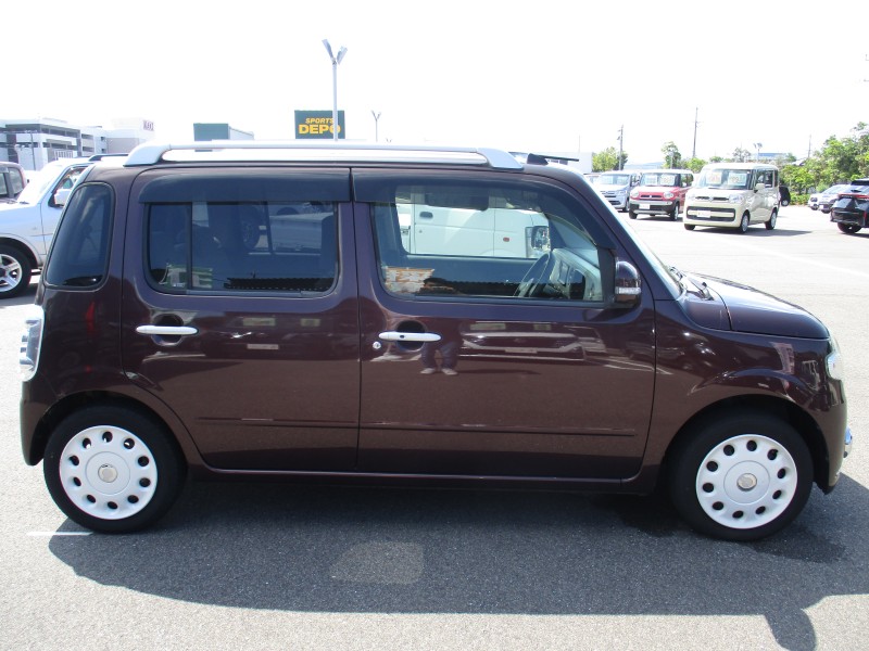 ダイハツ ミラココア 3枚目