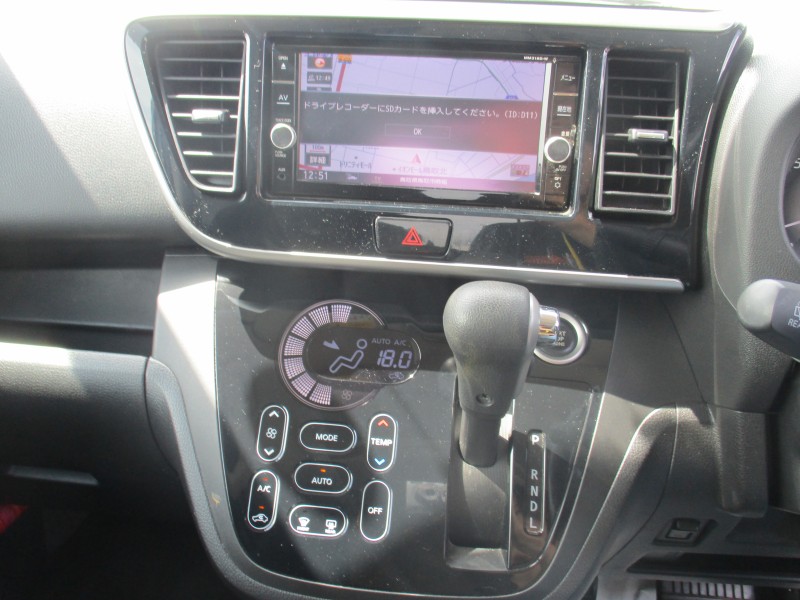 ニッサン デイズルークス 15枚目