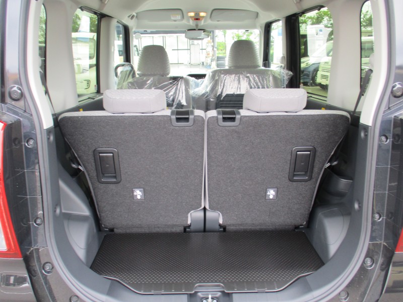 ダイハツ タント 10枚目