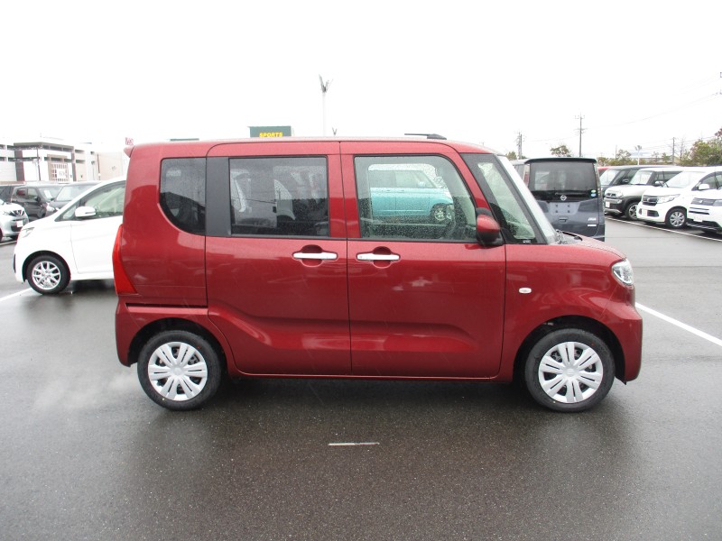 ダイハツ タント 3枚目