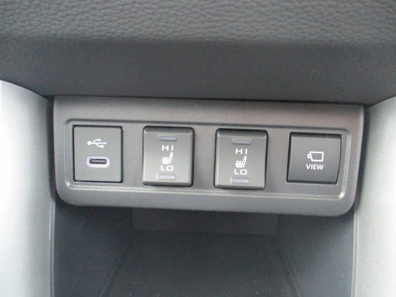 トヨタ カローラクロス 12枚目