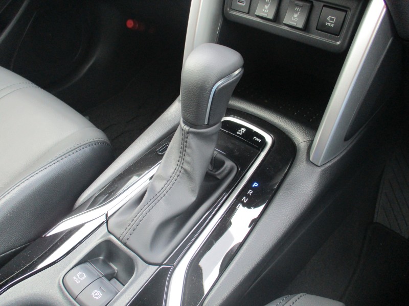 トヨタ カローラクロス 13枚目