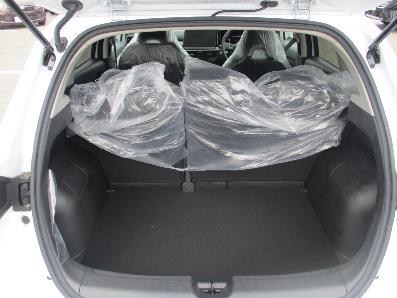 ニッサン ノートオーラ 9枚目