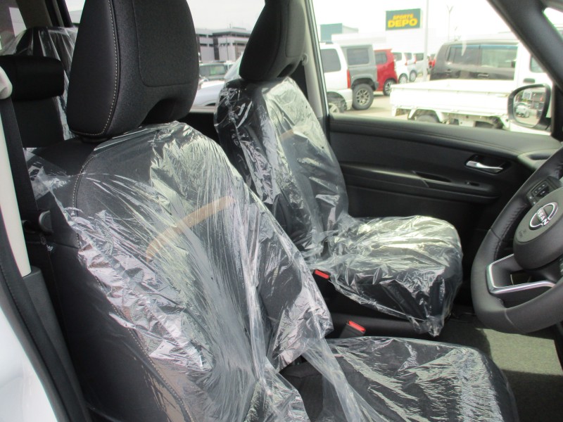 ニッサン セレナ 11枚目