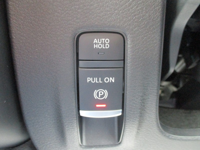 ニッサン セレナ 17枚目