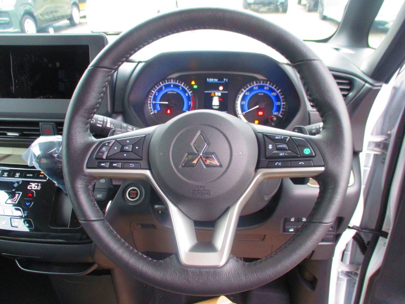 三菱 デリカミニ 13枚目