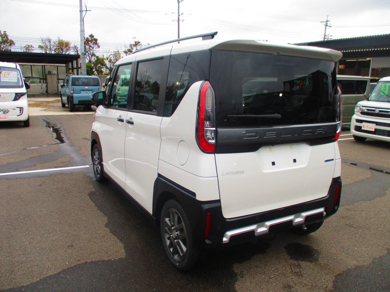 三菱 デリカミニ 6枚目