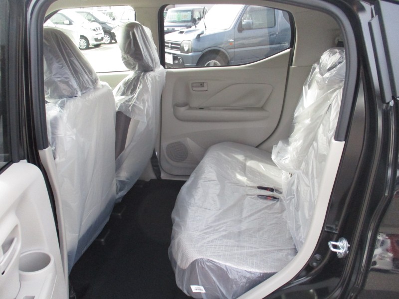 三菱 eKワゴン 10枚目