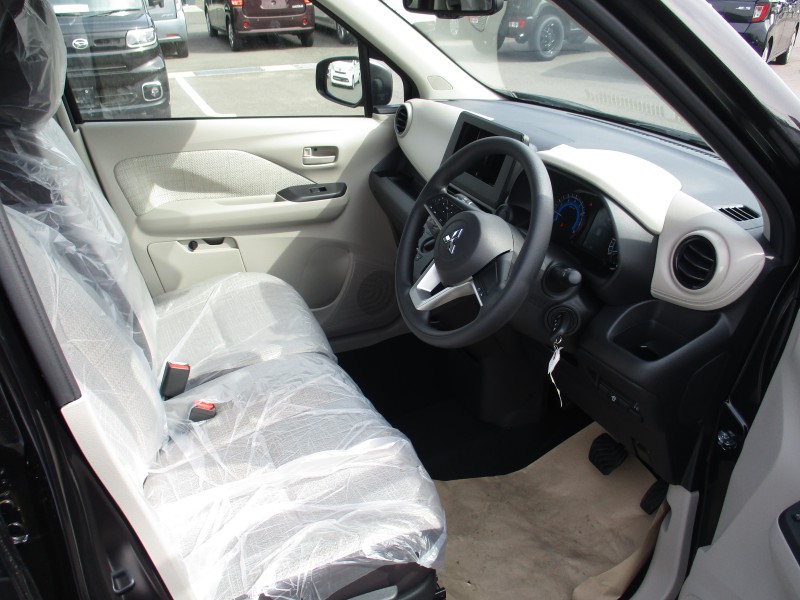 三菱 eKワゴン 11枚目