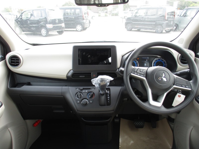 三菱 eKワゴン 12枚目