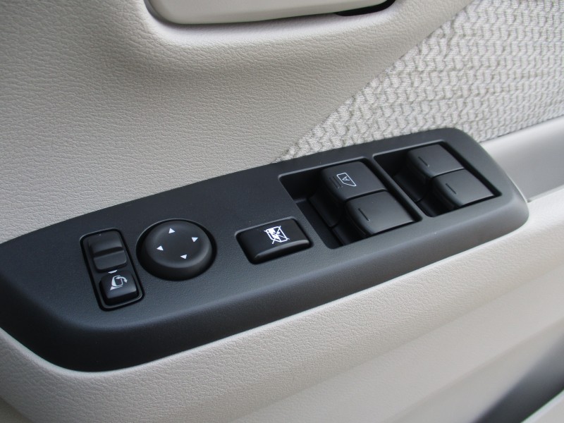 三菱 eKワゴン 16枚目