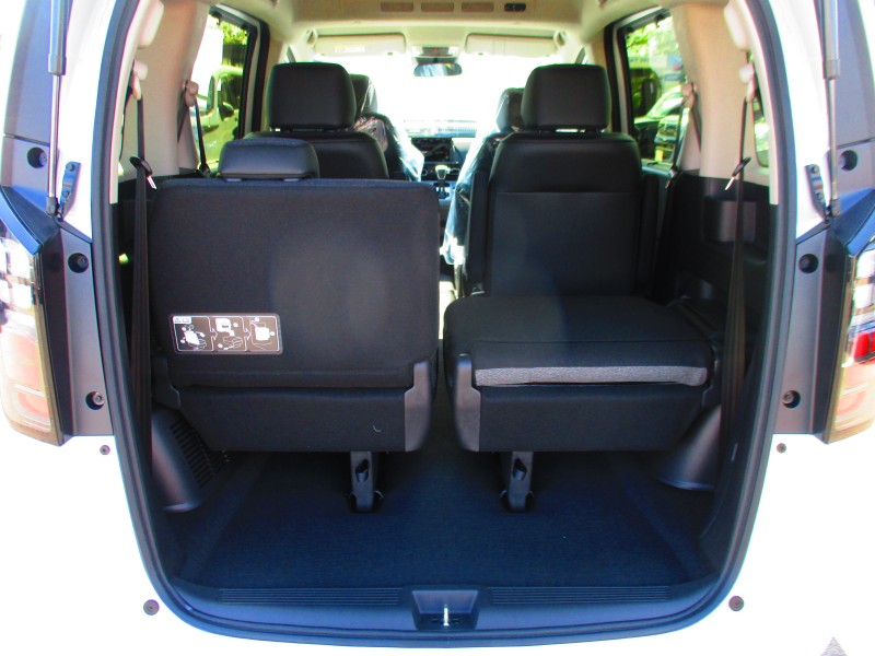 ホンダ フリード 9枚目